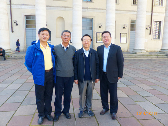 柯总出席“汉堡峰会”和“环球中国商务论坛”