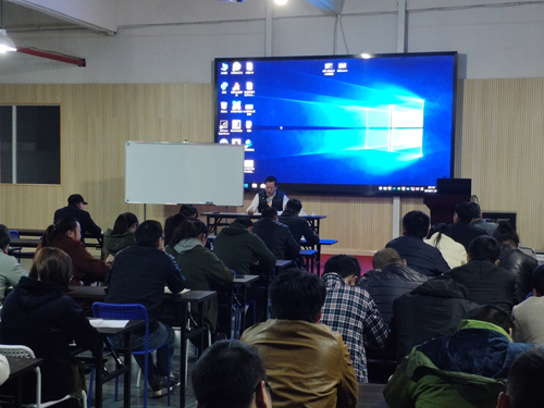 集团总裁柯建东前往安徽公司部署2019年工作